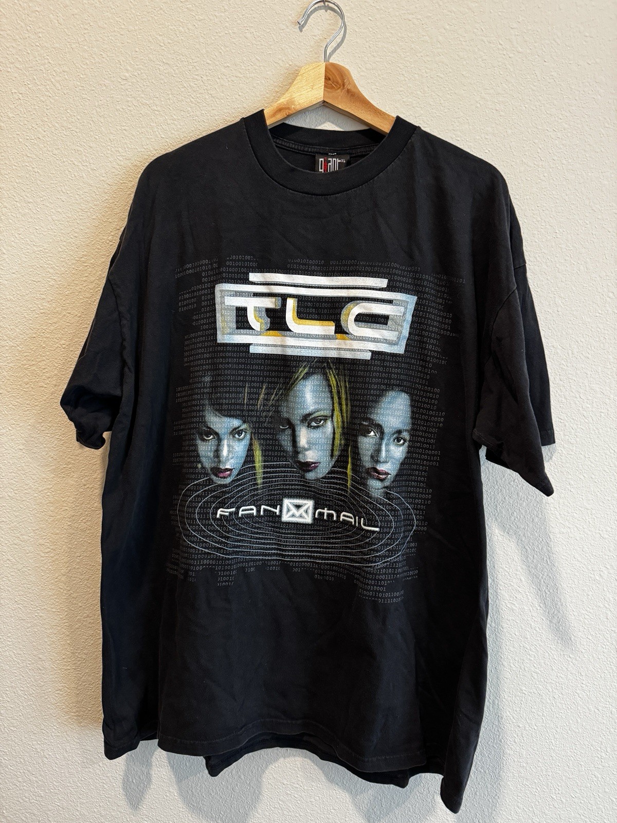 TLC — Fanmail Tour Tee vintage concert t-shirt
