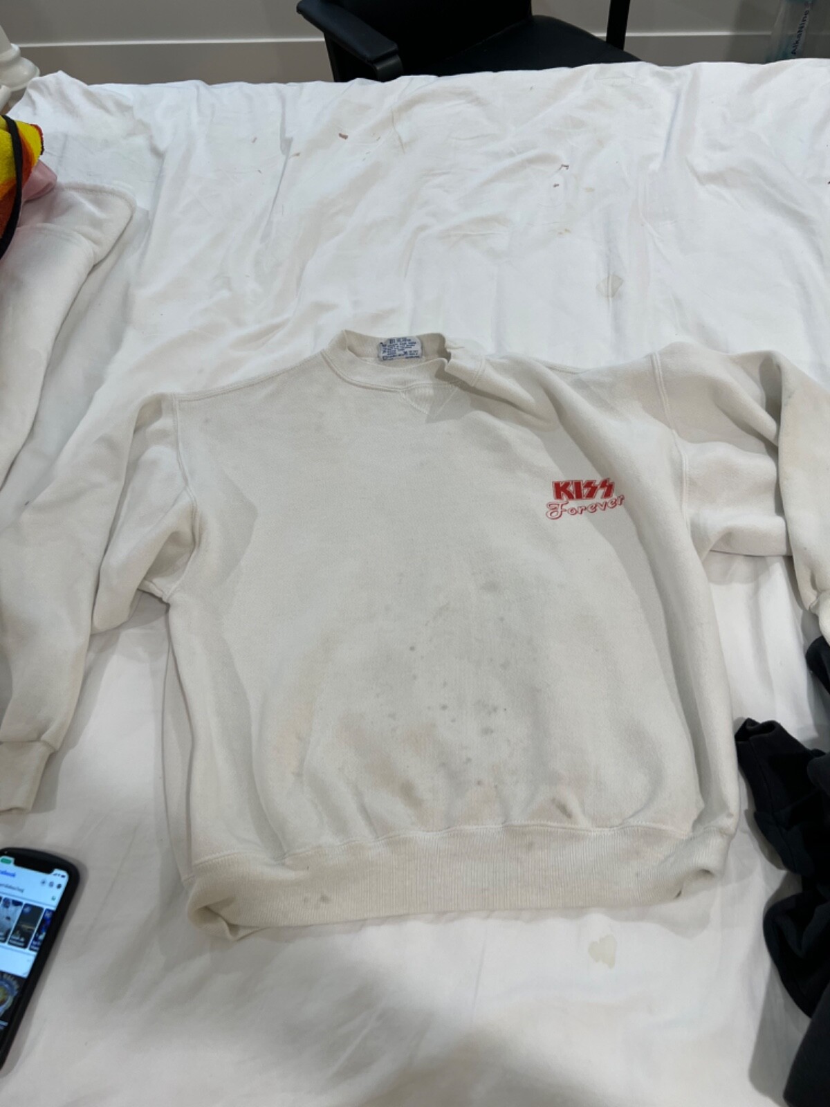 KISS — Sweater STAFF s Rock Music vintage concert t-shirt