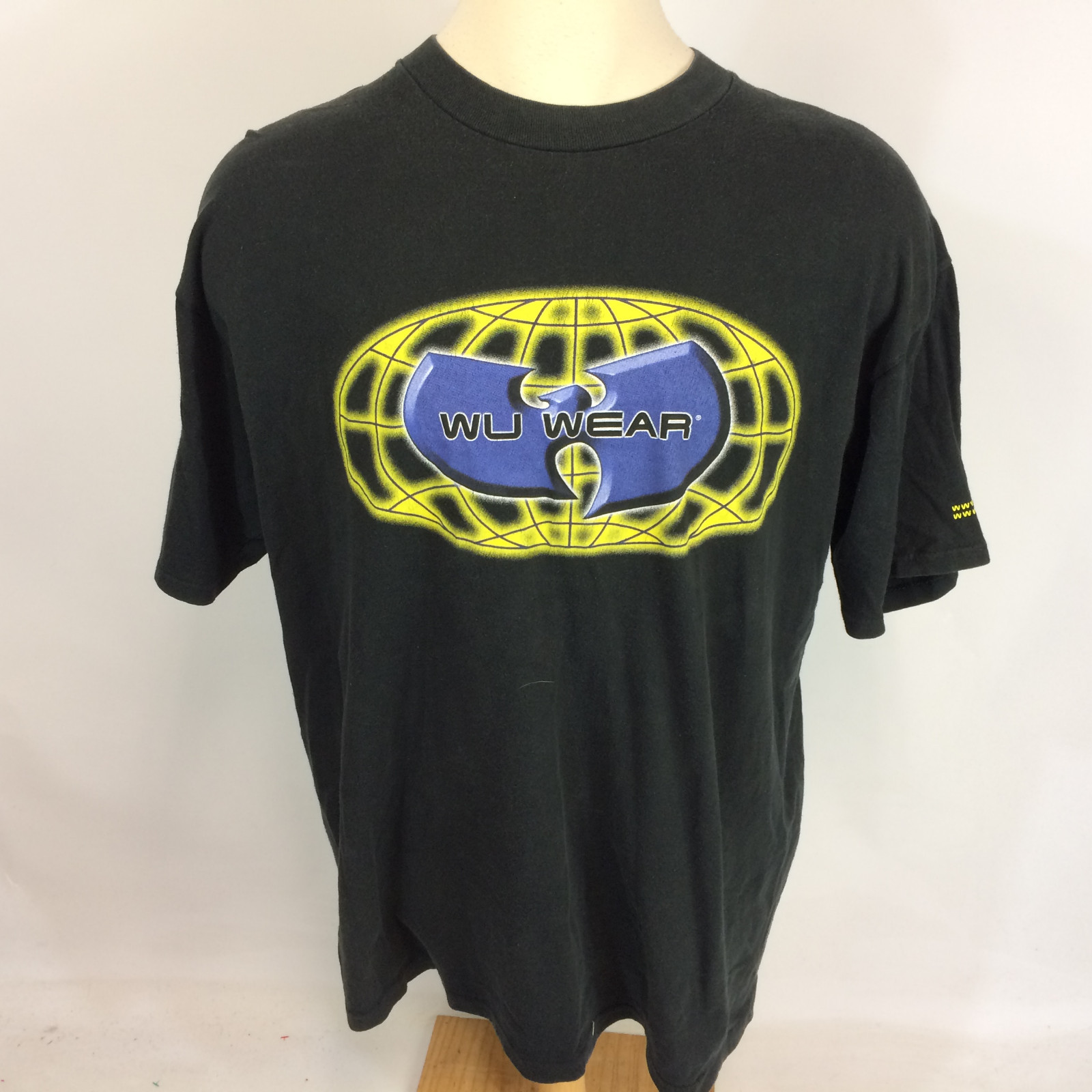 Wu-Tang Clan — Wu Wear Hip Hop Tee vintage concert t-shirt