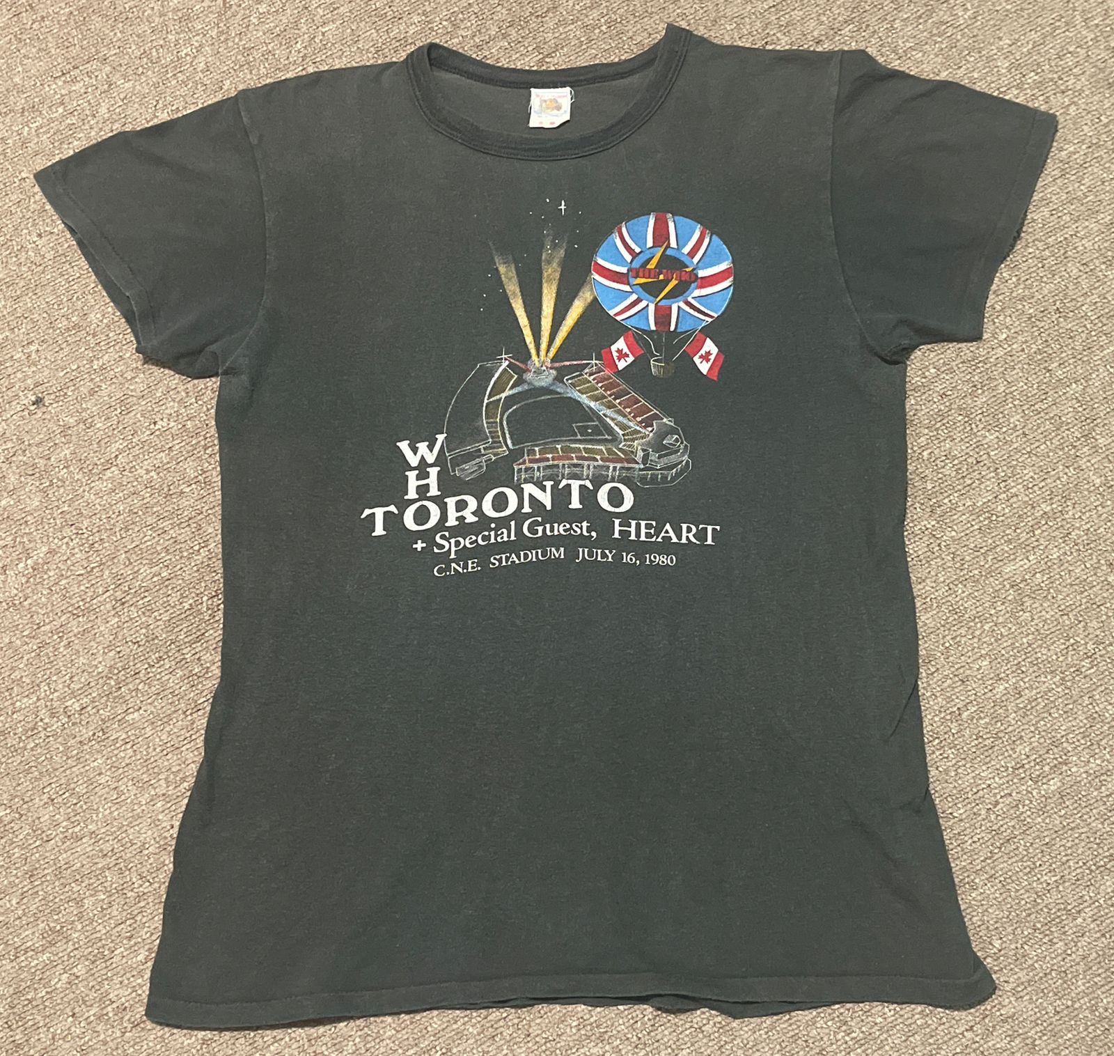 Vintage Band — The Who Heart Rock Toronto vintage concert t-shirt