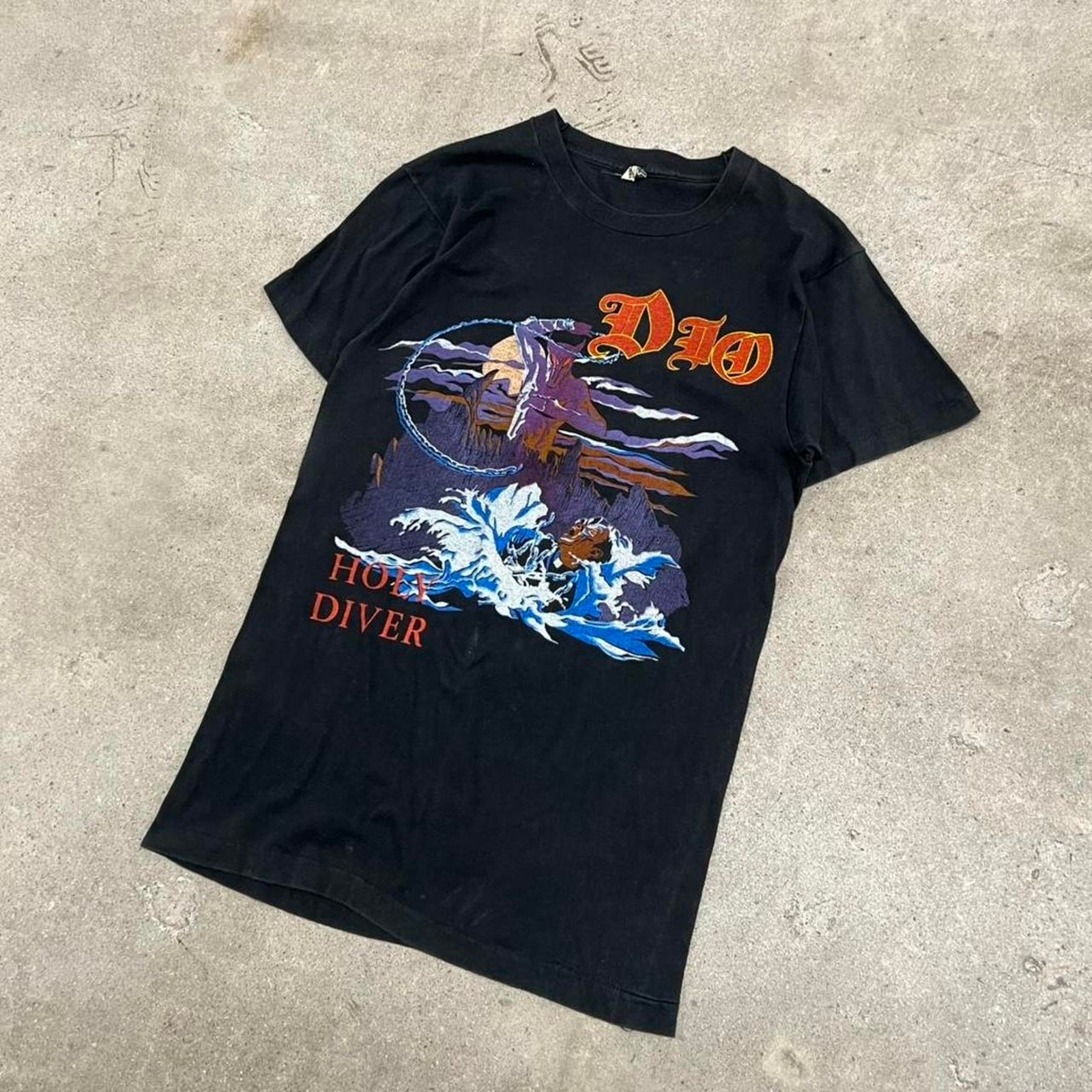 Dio — Holy Diver Metal vintage concert t-shirt