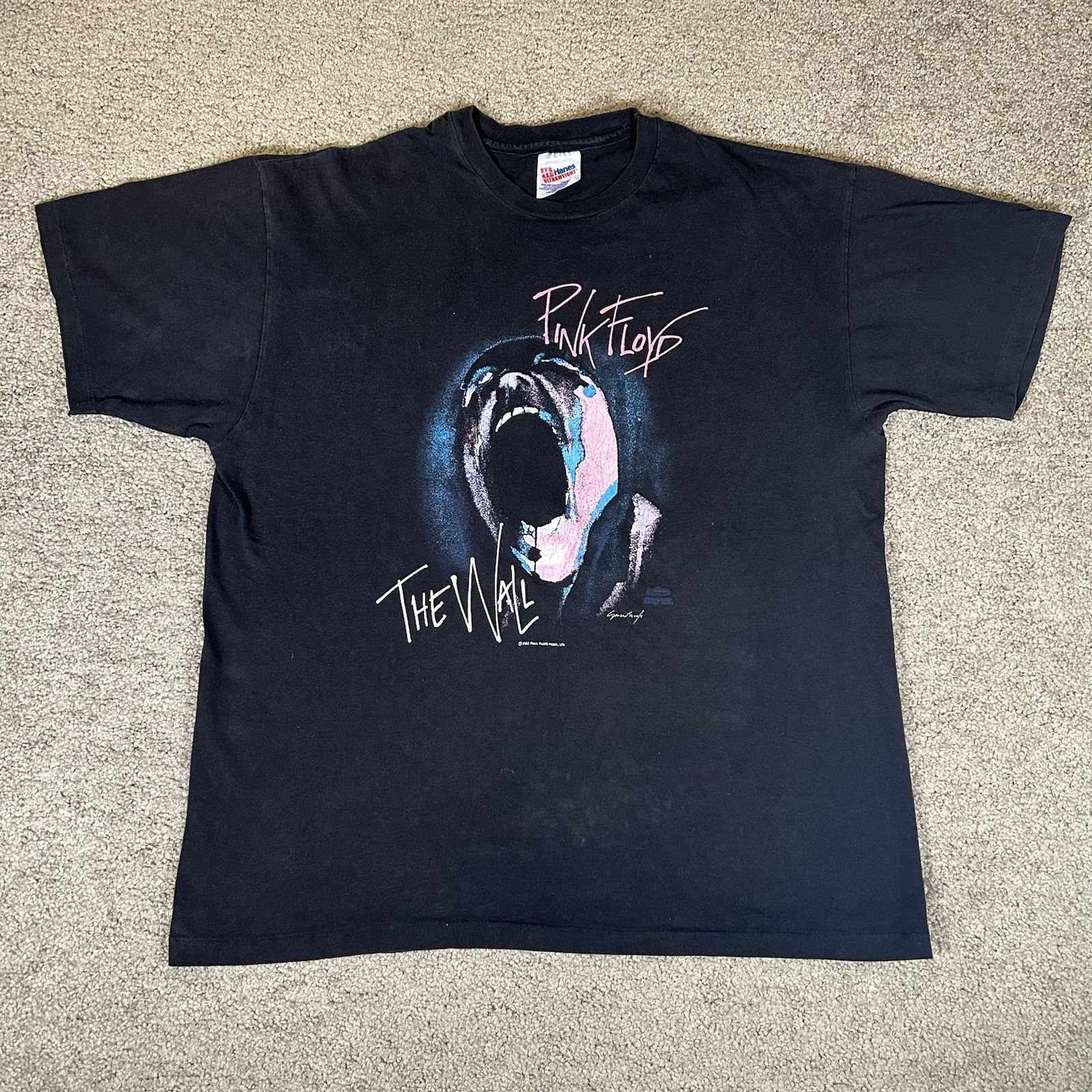 Pink Floyd — The Wall vintage concert t-shirt